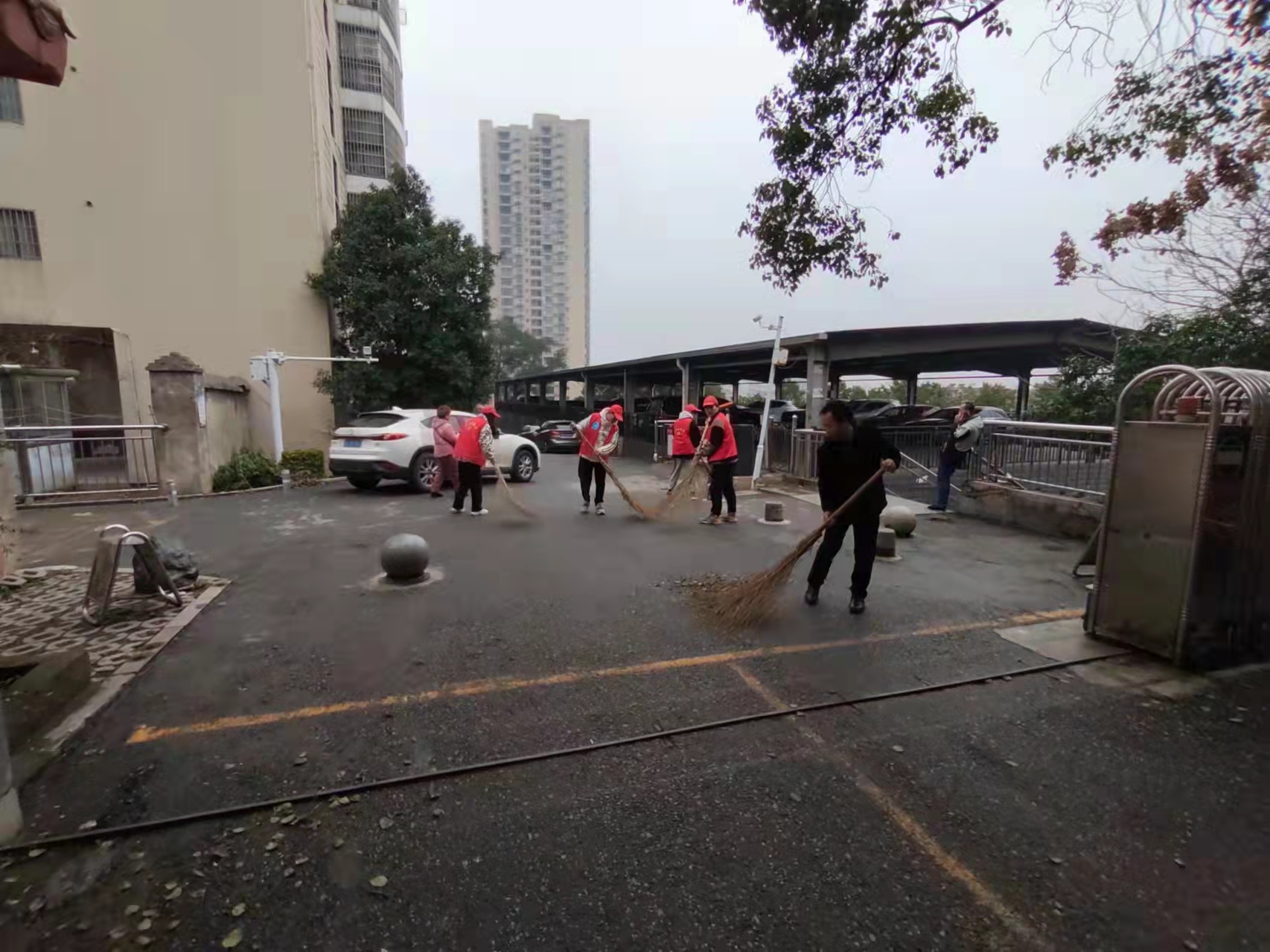 邵陽市華龍中學,邵陽中學教育,高中教育,師資雄厚,名優(yōu)教師